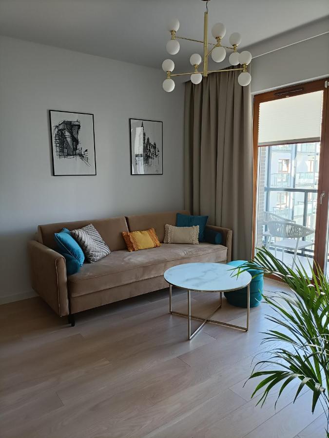 Apartament Zajezdnia Apartment Gdansk Bagian luar foto