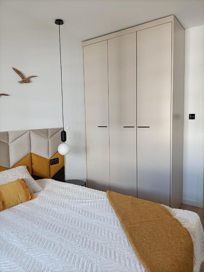 Apartament Zajezdnia Apartment Gdansk Bagian luar foto